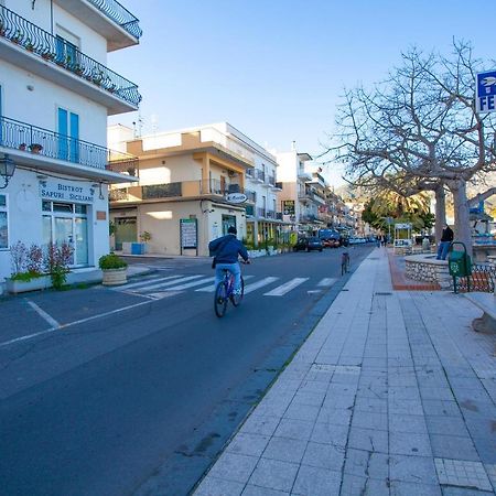 Casa Rosamaria Apartment Giardini Naxos Exterior foto