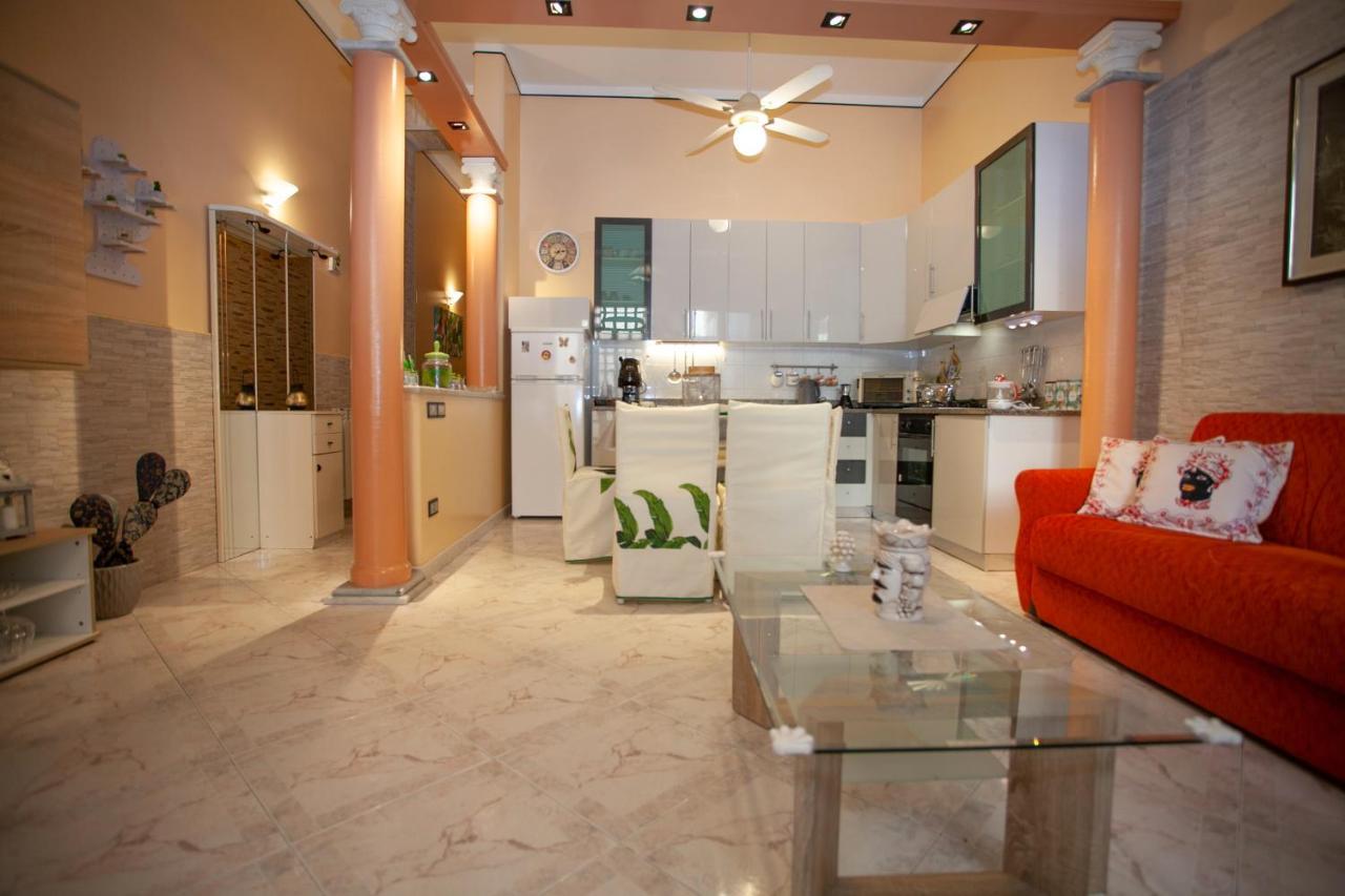 Casa Rosamaria Apartment Giardini Naxos Exterior foto
