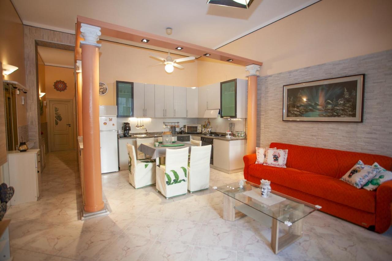 Casa Rosamaria Apartment Giardini Naxos Exterior foto